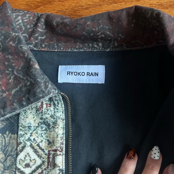 Patchwork Patterned Jacket - Picture 5 of 7